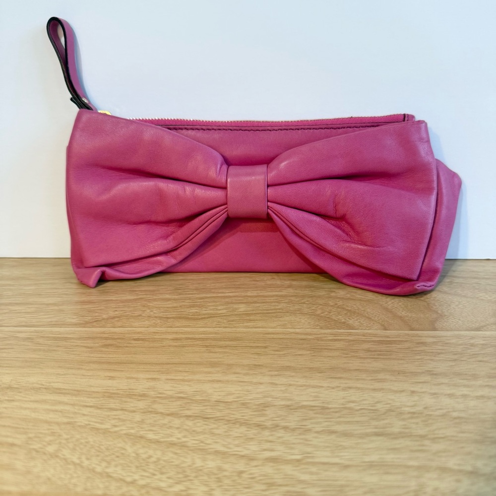 Kate Spade Pink Bow Clutch‎